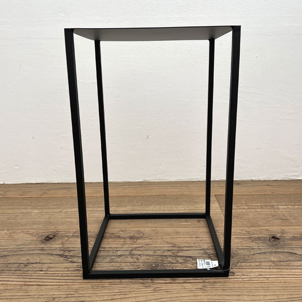 黒角花台ロー　Lサイズ（幅25cm、奥行25cm、高さ40cm）AFBK24-3S