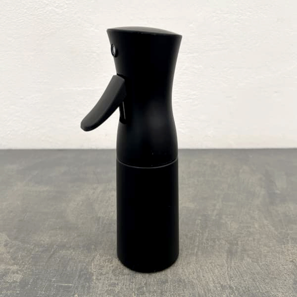 霧吹き：エアーミストワン・ブラック 200ml