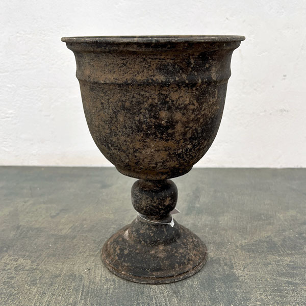 モニカ：カップ 黒（直径15.5cm／底穴なし）