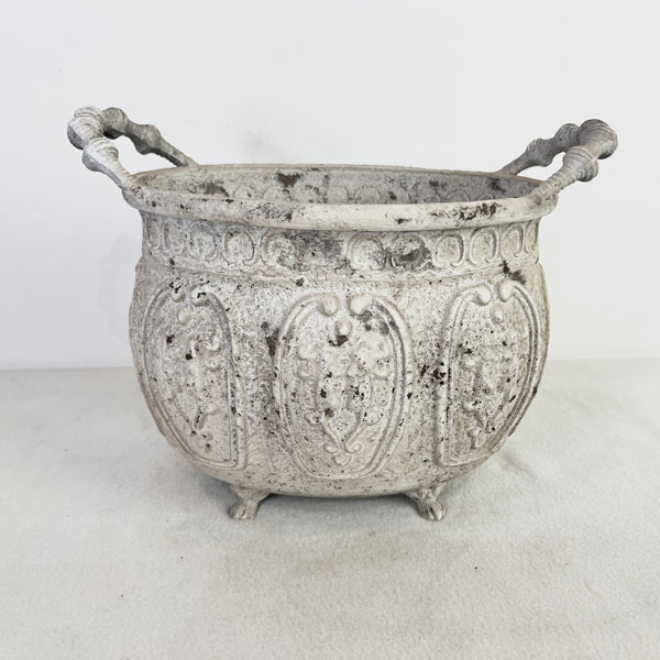 アンティクデコレオーバルMホワイト（UF574）幅32.5cm、高さ17cm（内径27cm）