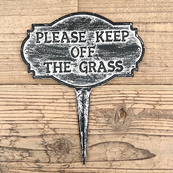 ガーデンメッセージ：キープオフザグラス　グレイ（66032）