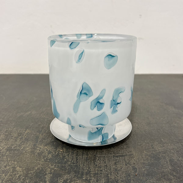 DGガラスステップポット＆ソーサー：ホワイト・ブルー（直径10cm）（底穴あり・アルミ製受け皿付）