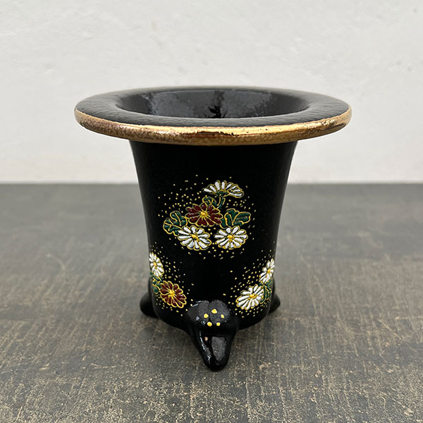 オモト鉢：錦鉢　菊（きく）・黒【268745】／外径11cm（内径7.8cm）