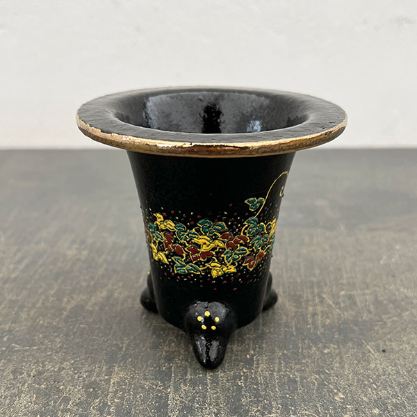 オモト鉢：錦鉢　蔦（つた）・黒【268746】／外径9.5cm（内径6.8cm）