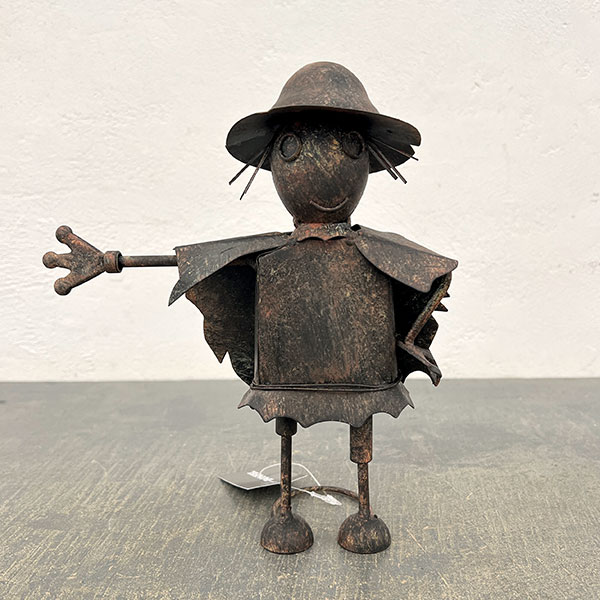 スケアクロウポーズ（4965）（高さ20.5cm）