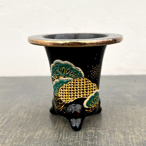 オモト鉢：錦鉢　松（まつ）・黒【232793】／外径10.4cm（内径7.4cm）