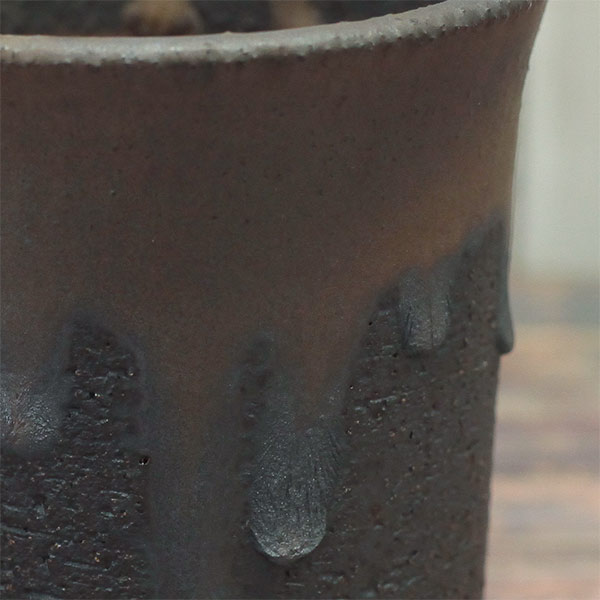 信楽焼き：金彩切立 3号（直径約9cm）