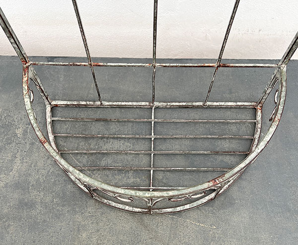 シャビーウォールラウンドプランター（6077）