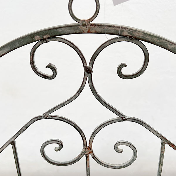 シャビーウォールラウンドプランター（6077）