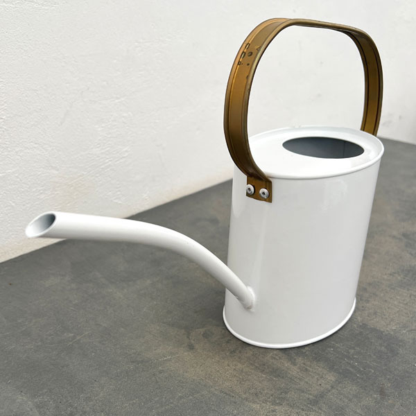 ジョウロ(鉄製)1.8L：（ホワイト）(81615)