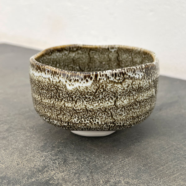 リキュウ ポット:TENMOKU白/Mサイズ(直径約11.0cm、高さ約6.7cm)