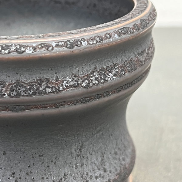 アロイ ポット アンド ソーサー：Sサイズ（直径9.0cm、高さ7.3cm）