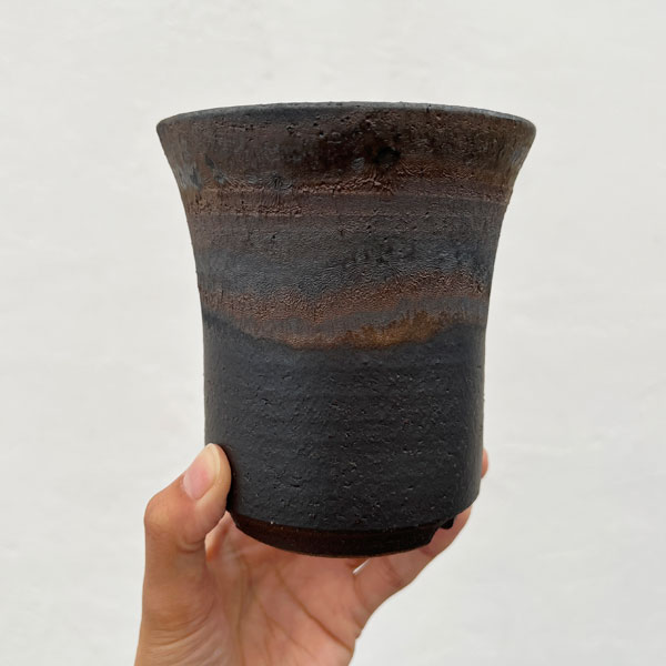 信楽焼き：金彩切立 3.5号（直径約11cm）