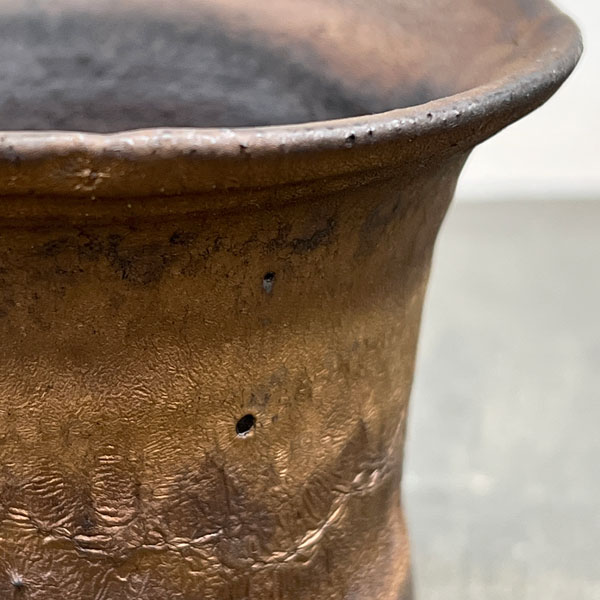 信楽焼き：金彩セッコク 3号（直径約9.5cm）