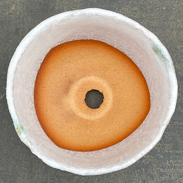 信楽焼き：白三つ足 4号（直径約11.5cm）