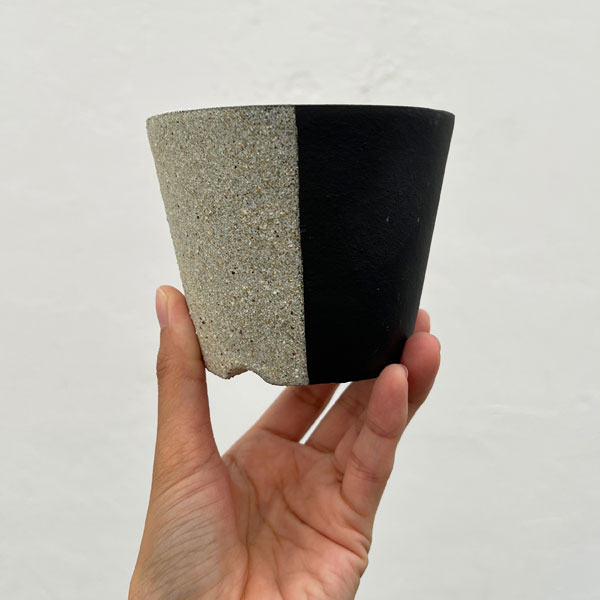 信楽焼き：雅-左右掛分（直径約10cm）