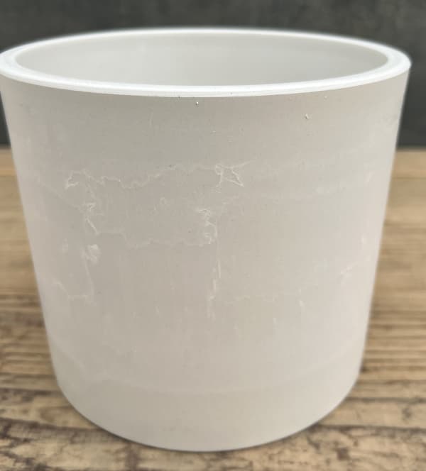 樹脂製鉢カバー・シティPRO　SサイズWT（ホワイト）／直径16cm・穴無し