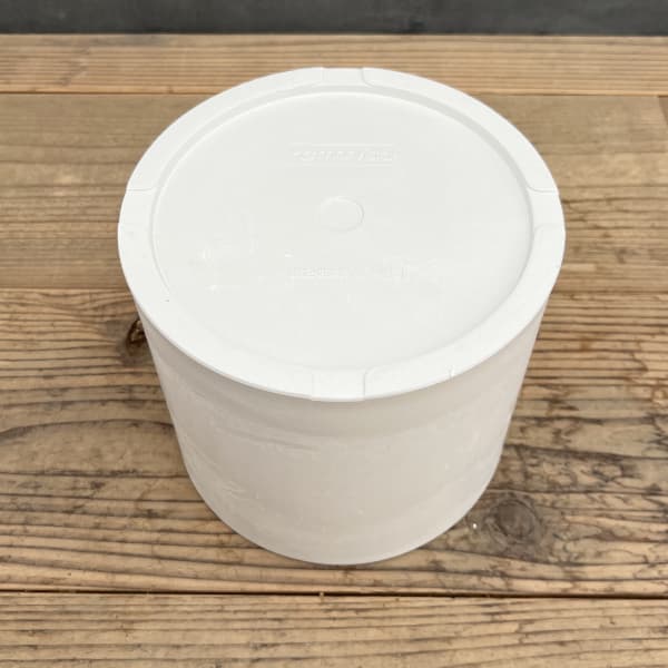 樹脂製鉢カバー・シティPRO MサイズWT(ホワイト)/直径20cm・穴無し