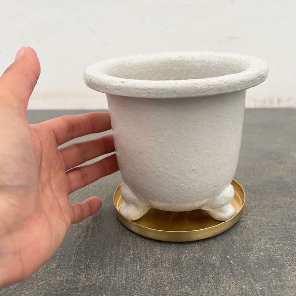 RAKU プランター 白 K-95（直径約12.5cm）・受け皿付き