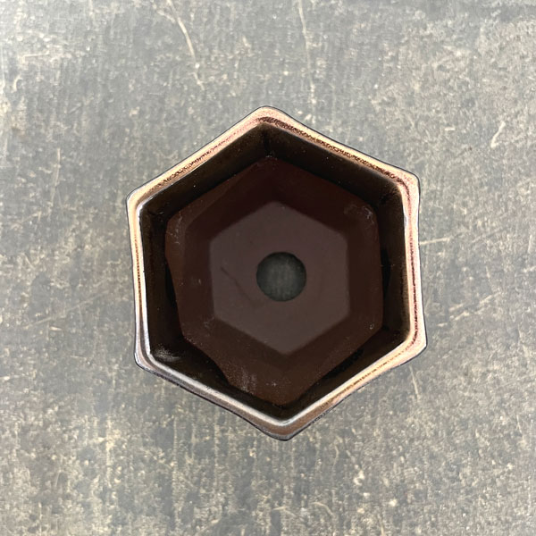 瀬戸焼盆栽鉢：ミニプランター ブロンズ 六角形（幅7cm、奥行8cm）