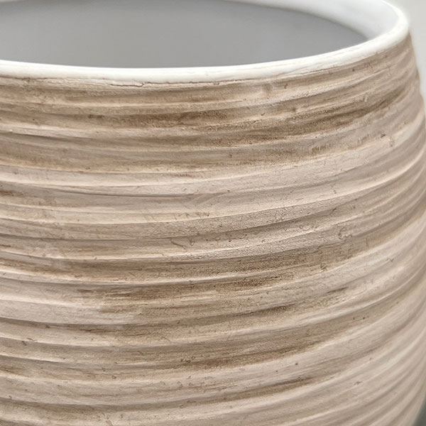 スワール ポット アンド ソーサー:ベージュ/Sサイズ(直径13cm、高さ13.7cm)