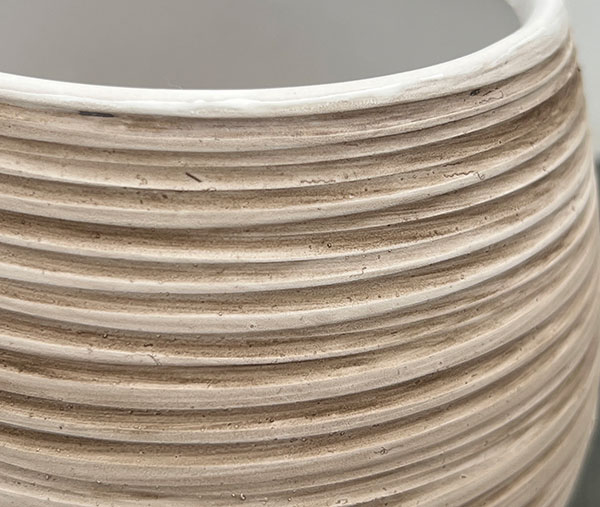 スワール ポット アンド ソーサー:ベージュ/Mサイズ(直径15cm、高さ15.4cm)