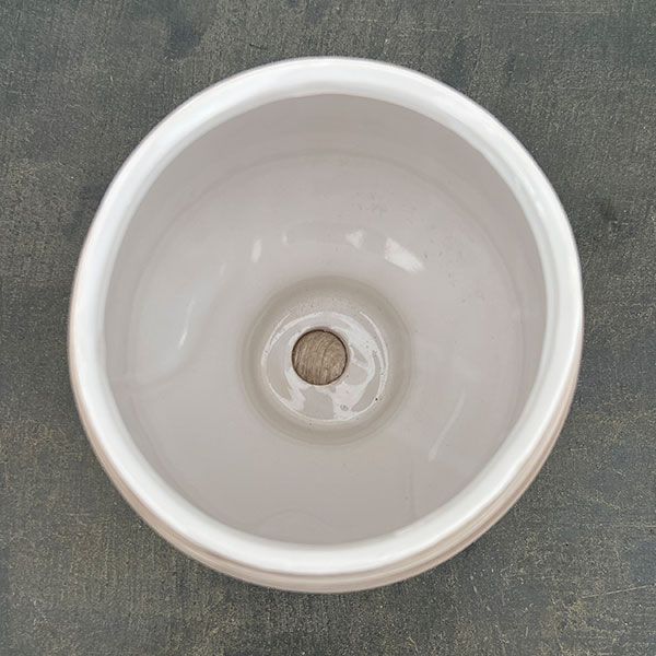 スワール ポット アンド ソーサー：ベージュ／Lサイズ（直径17cm、高さ17.8cm）