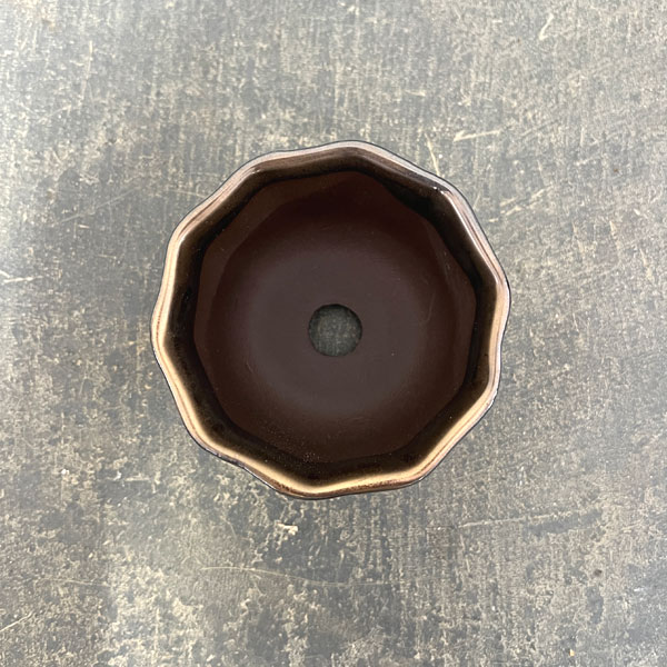 瀬戸焼盆栽鉢：ミニプランター ブロンズ 花形（幅8.3cm、奥行8.3cm）
