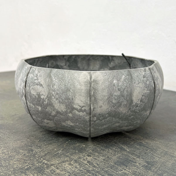 Sen シリーズ：ローリーポット 丸・浅型 Mサイズ（直径21.8cm）グレー