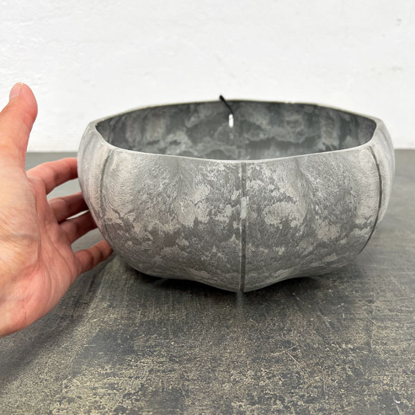 Sen シリーズ：ローリーポット 丸・浅型 Mサイズ（直径21.8cm）グレー