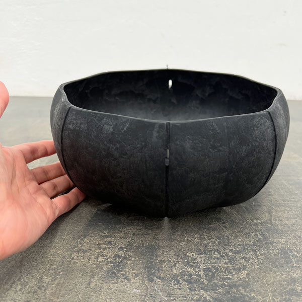 Sen シリーズ：ローリーポット 丸・浅型 Mサイズ（直径21.8cm）ブラック