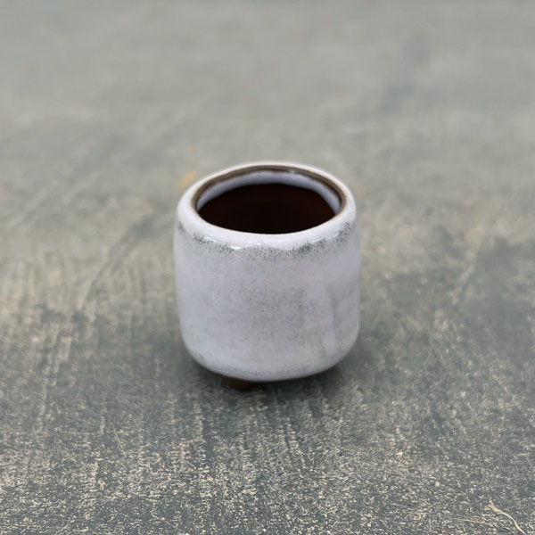 マメポットE 丸形・鉢色おまかせ1鉢(直径約3.5cm)