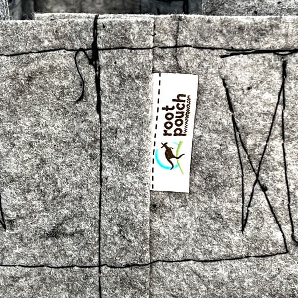 ルーツポーチ：グレー6ガロン・持手あり（幅=直径29cm、高さ36cm）