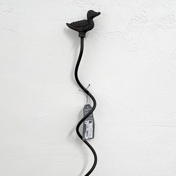 エッシャーデザイン　プランツサポートPY27：スパイラル あひる