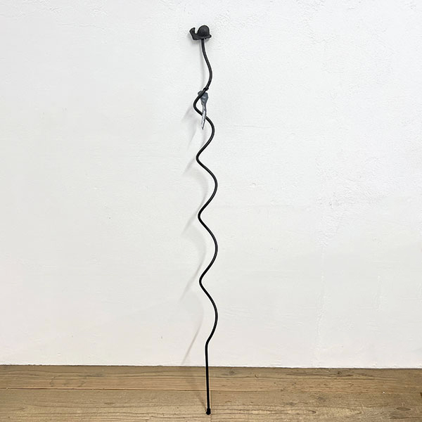 エッシャーデザイン　プランツサポートPY27：スパイラル かたつむり