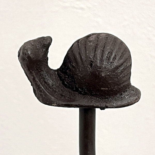 エッシャーデザイン　プランツサポートPY27：スパイラル かたつむり