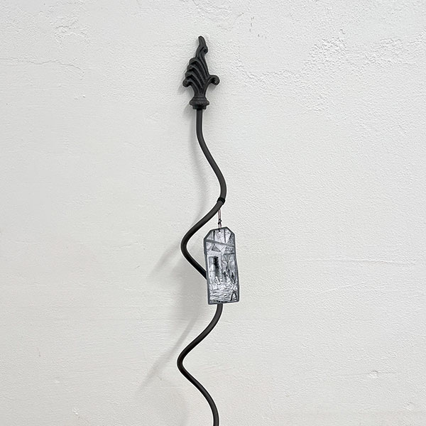 エッシャーデザイン プランツサポートPY27:スパイラル フェザー(羽)