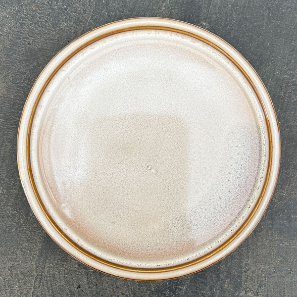 エルダ：白L（直径15.5cm・皿付）