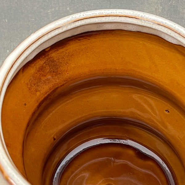 アガタ：白M（直径約13cm・皿付）