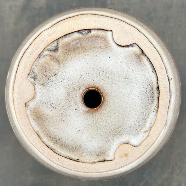 アガタ：白M（直径約13cm・皿付）