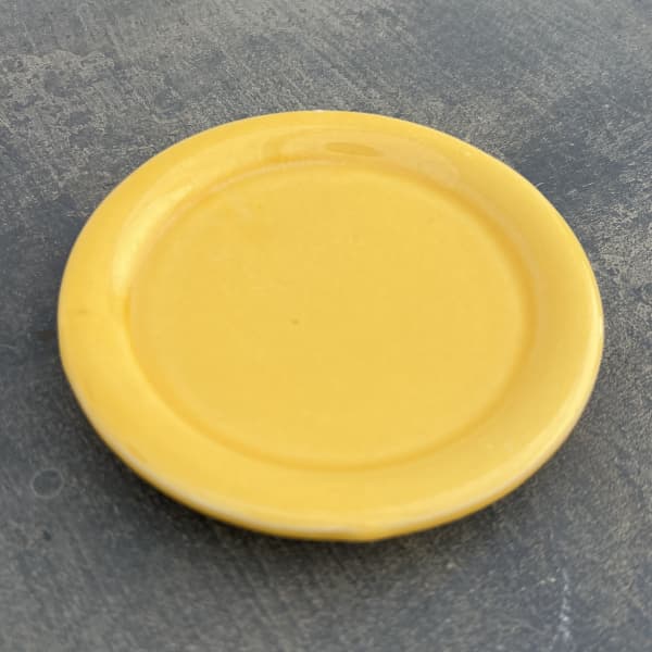 アンジェラ：黄L（直径約11cm）・皿付
