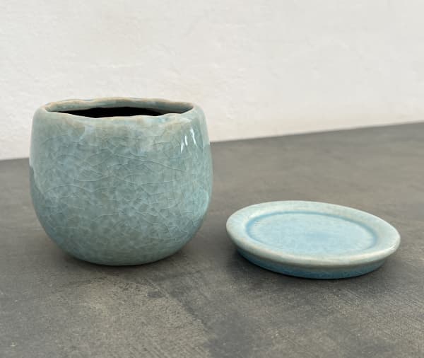 アンジェラ：薄青L（直径約11cm）・皿付