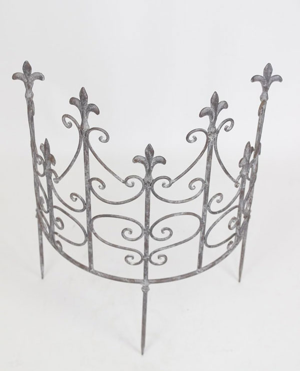 ハーフラウンドフェンスリリー(6072)