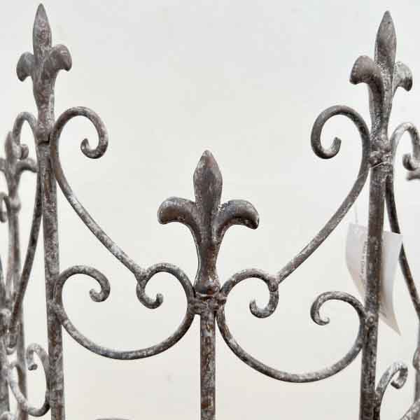 ハーフラウンドフェンスリリー（6072）