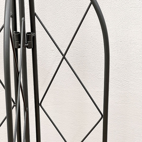 トレリススリーサイド　アンチラストS（7305）