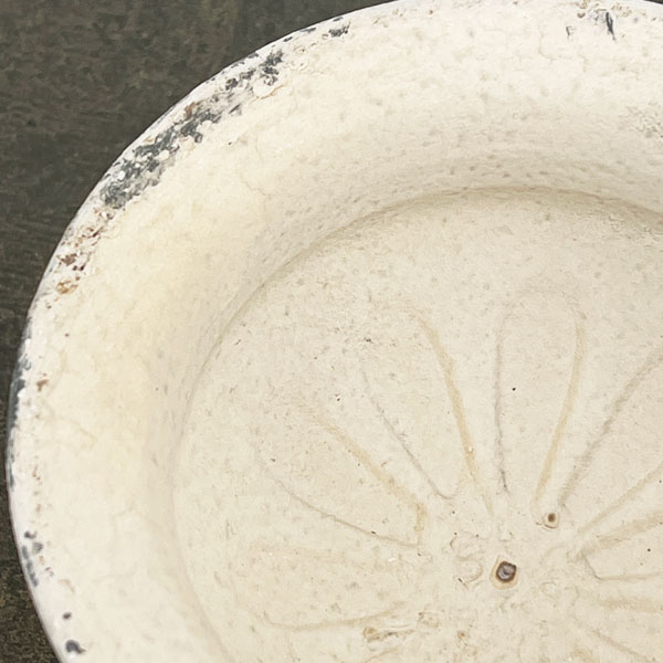 ミルヴァ：ミニカップ 白（直径13cm／底穴なし）