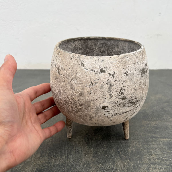 ミルヴァ：足付ボウルS（直径14.5cm／底穴なし）