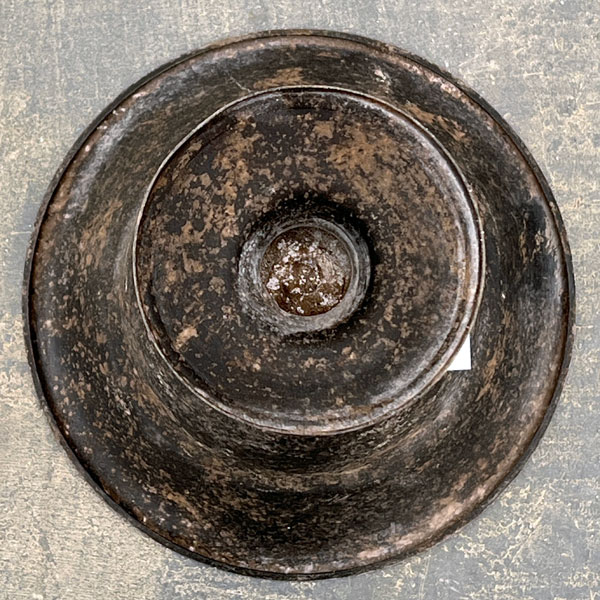 ルチア：カップ 黒（直径15.5cm／底穴なし）