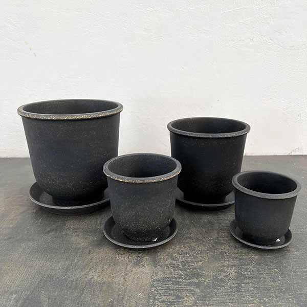 スプラウトエコポット＆ソーサー：ブラック／SS、S、M、L 4種セット