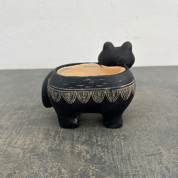 アフリカンアニマルポット：たぬき　ブラック（CP2627BK）幅15.5cm高さ12cm